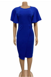 Knielanges königsblaues Kleid mit kurzen Ärmeln